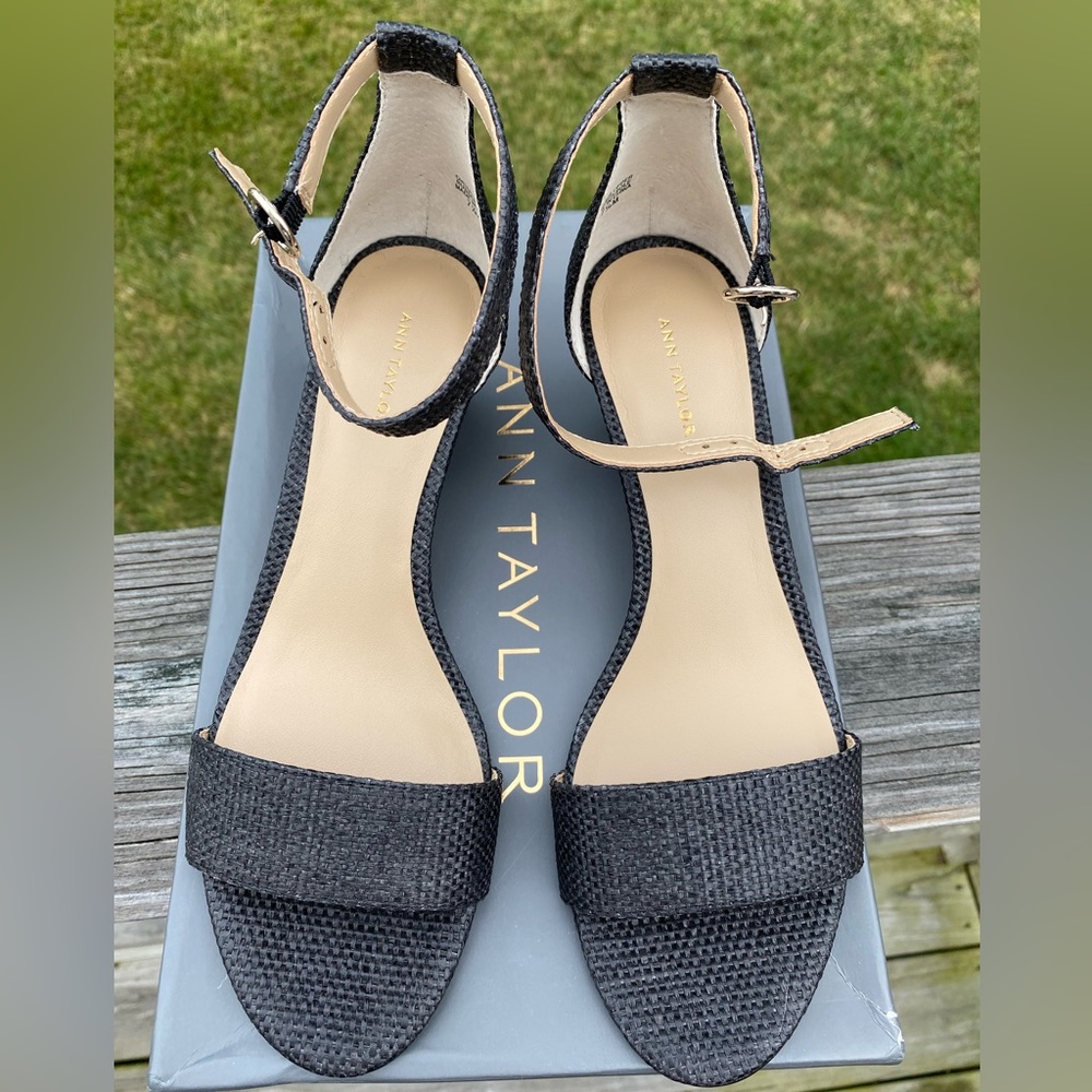 Ann Taylor wedges